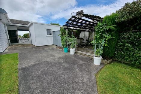 Photo of property in 2 Davidson Crescent, Pahiatua, 4910