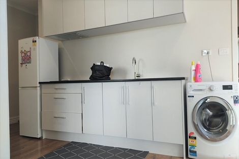 Photo of property in 45 Rathmullen Place, Pinehill, Auckland, 0632