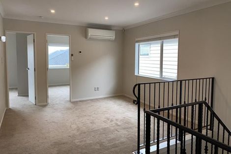 Photo of property in 37 Drumbuoy Drive, Flat Bush, Auckland, 2019