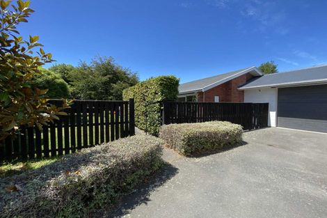 Photo of property in 17 Landsdowne Terrace, Cashmere, Christchurch, 8022