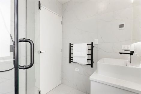 Photo of property in 14 Corporal Street, Papakura, 2110