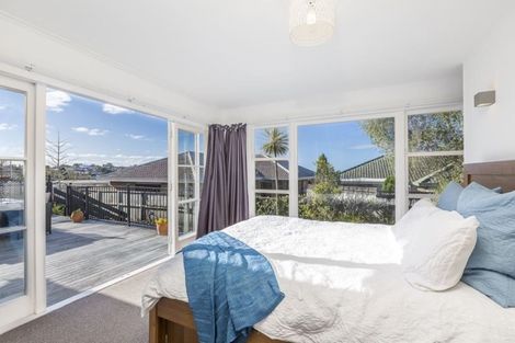 Photo of property in 764 Whangaparaoa Road, Manly, Whangaparaoa, 0930