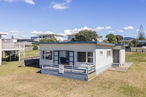 Photo of property in 96 Bway Road, Waihi Beach, 3611