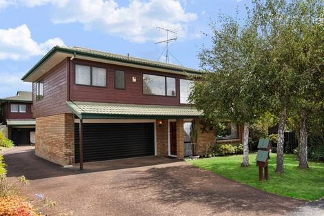 Photo of property in 1/32 Mark Edward Drive, Half Moon Bay, Auckland, 2012