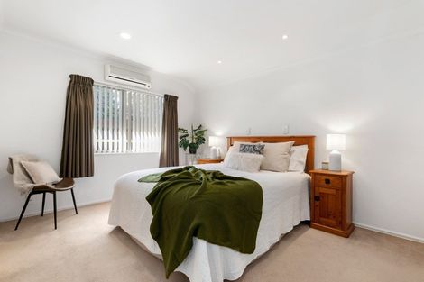 Photo of property in 210 Ngatai Road, Otumoetai, Tauranga, 3110