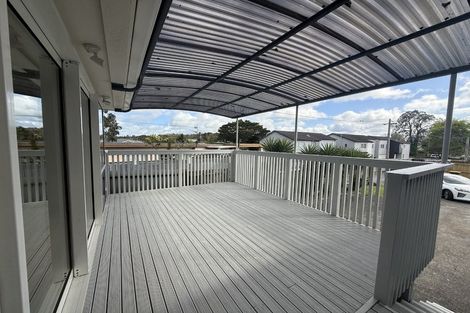 Photo of property in 1/324 Swanson Road, Henderson, Auckland, 0610