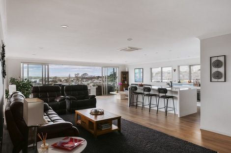 Photo of property in 11 Ruamoana Place, Omokoroa, 3114