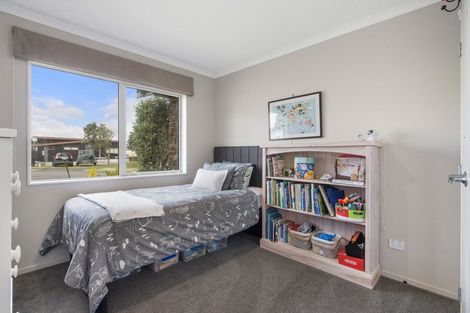 Photo of property in 7 Seafoam Place, Waihi Beach, 3611