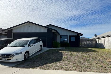 Photo of property in 8 Wahaika Way, Papamoa Beach, Papamoa, 3118