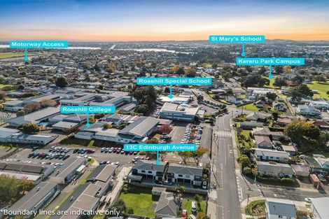 Photo of property in 13c Edinburgh Avenue, Rosehill, Papakura, 2113