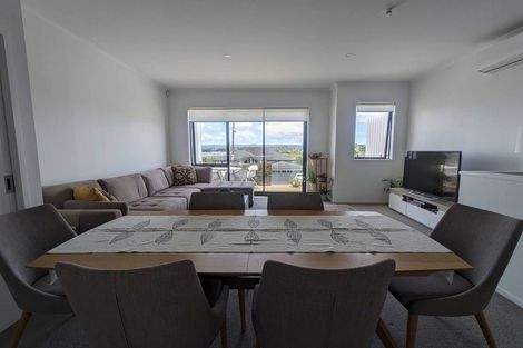 Photo of property in 26/1 Scott Road, Hobsonville, Auckland, 0616