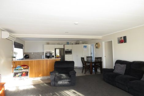 Photo of property in 10 Colvin Street, Westport, 7825