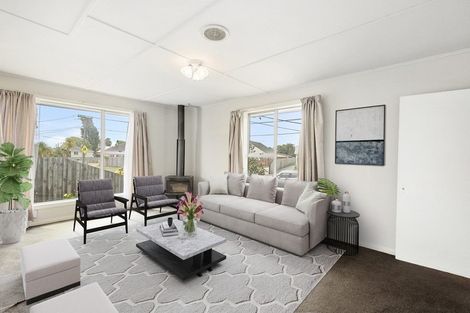 Photo of property in 5 Merrington Crescent, Aranui, Christchurch, 8061