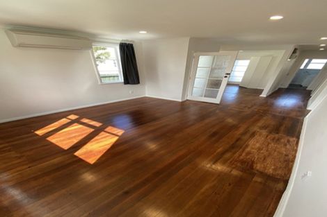 Photo of property in 70 Peat Place, Whanganui, 4500