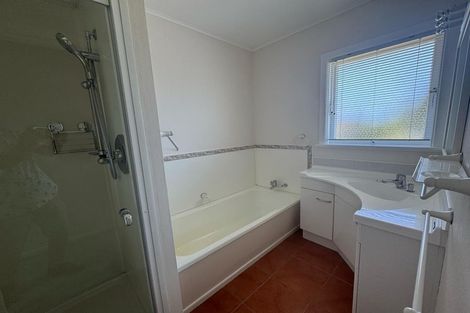 Photo of property in 33 Rosebank Avenue, Avalon, Lower Hutt, 5011