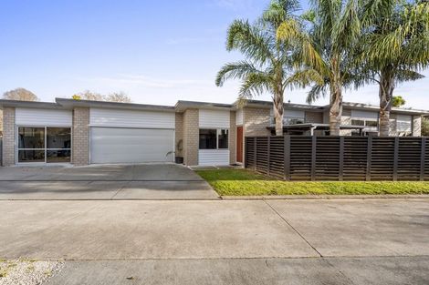 Photo of property in 111a Carlyle Street, Leamington, Cambridge, 3432