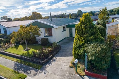 Photo of property in 19 Vera Street, Gore, 9710