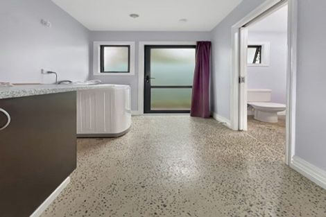 Photo of property in 10 Pohutukawa Avenue, Kaiaua, Pokeno, 2473