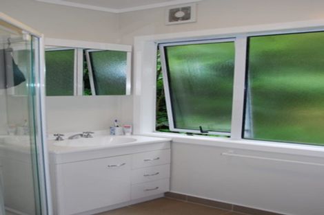 Photo of property in 113e South Karori Road, Karori, Wellington, 6012