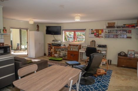 Photo of property in 23 Paradise Road, Coopers Beach, 0420