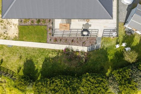 Photo of property in 3241 Paparoa-oakleigh Road, Paparoa, 0571