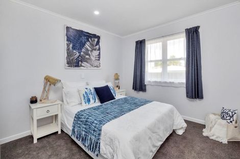 Photo of property in 16 George Street, Papakura, 2110