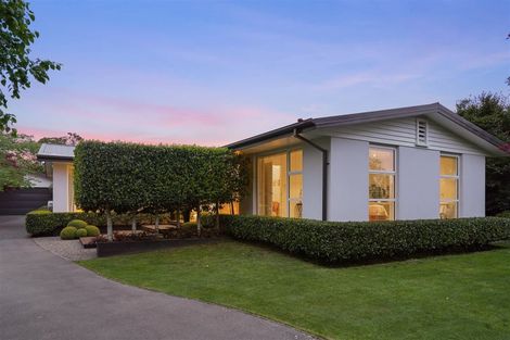 Photo of property in 22 Westburn Terrace, Burnside, Christchurch, 8041
