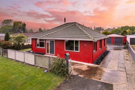 Photo of property in 24 Roseness Street, Palmerston, 9430