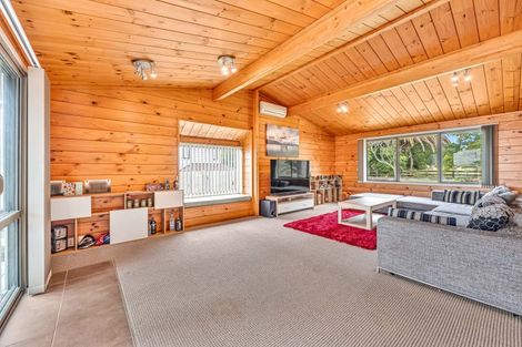 Photo of property in 9 Francesco Drive, Karaka, Papakura, 2113