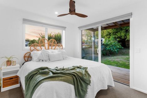 Photo of property in 5a Marjorie Lane, Papamoa Beach, Papamoa, 3118