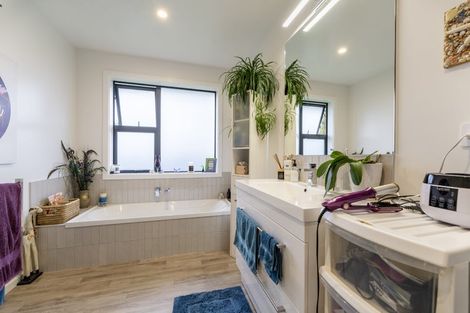 Photo of property in 8a Clydesdale Drive, Holmes Hill, Oamaru, 9401