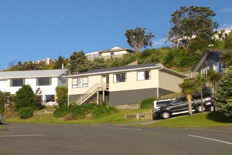 Photo of property in 8 Adventure Drive, Whitby, Porirua, 5024