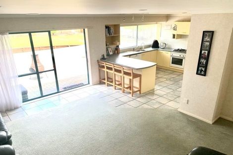 Photo of property in 18 Keppoch Court, Dannemora, Auckland, 2016