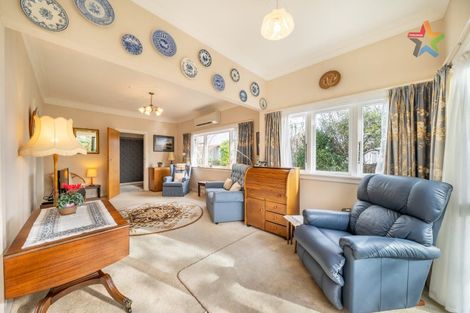 Photo of property in 15 Waikare Avenue, Waiwhetu, Lower Hutt, 5010