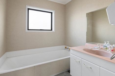 Photo of property in 6 Blomfield Street, Pukehangi, Rotorua, 3015