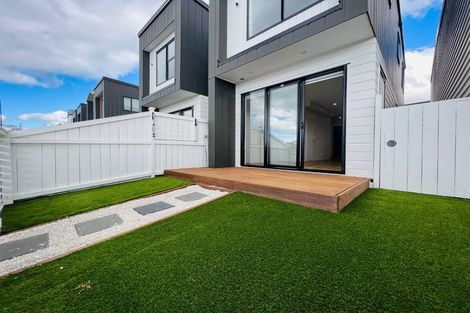 Photo of property in 18 Parahau Road, Papakura, 2110