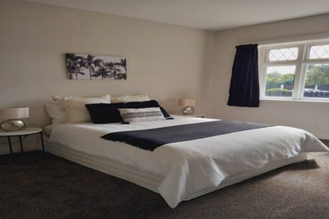 Photo of property in 17 Lansbury Avenue, Strowan, Christchurch, 8052