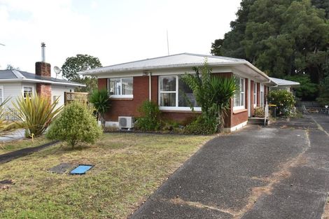 Photo of property in 1/50 Evelyn Place, Hillcrest, Auckland, 0627