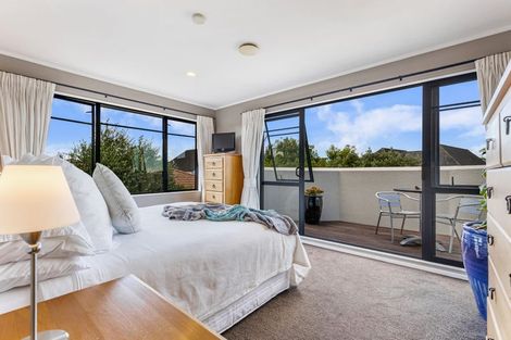 Photo of property in 15 Cellarmans Street, Te Atatu Peninsula, Auckland, 0610