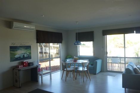 Photo of property in 64d Rototuna Road, Rototuna, Hamilton, 3210