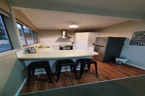 Photo of property in 1/12 Gradwell Place, Two Mile Bay, Taupo, 3330