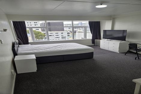 Photo of property in 2 Moncrieff Street, Mount Victoria, Wellington, 6011