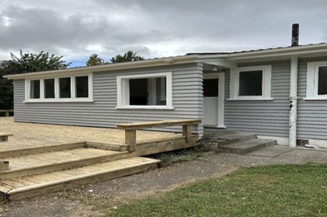 Photo of property in 39 Kawiu Road, Levin, 5510