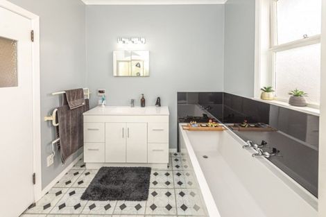 Photo of property in 4 Rimu Street, Gonville, Whanganui, 4501