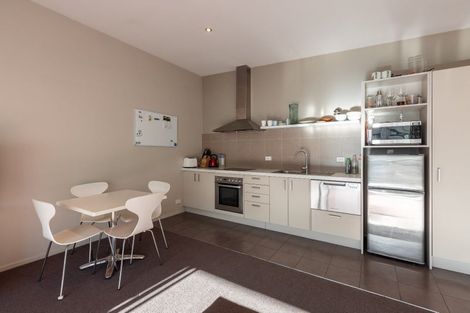 Photo of property in 12 Majoribanks Street, Mount Victoria, Wellington, 6011