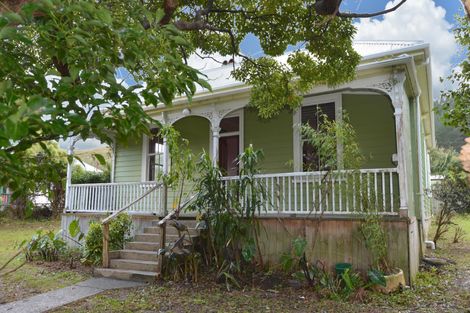 Photo of property in 85 George Street, Hikurangi, 0114