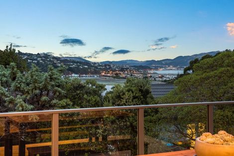 Photo of property in 9b Saint Ives Drive, Camborne, Porirua, 5026