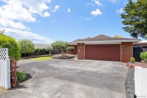 Photo of property in 36 Sturges Road, Henderson, Auckland, 0612