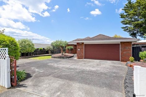 Photo of property in 36 Sturges Road, Henderson, Auckland, 0612
