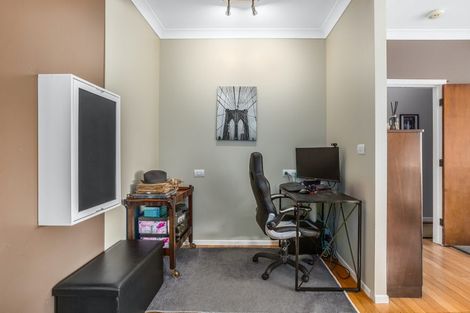 Photo of property in 28 Paremata Crescent, Paremata, Porirua, 5024